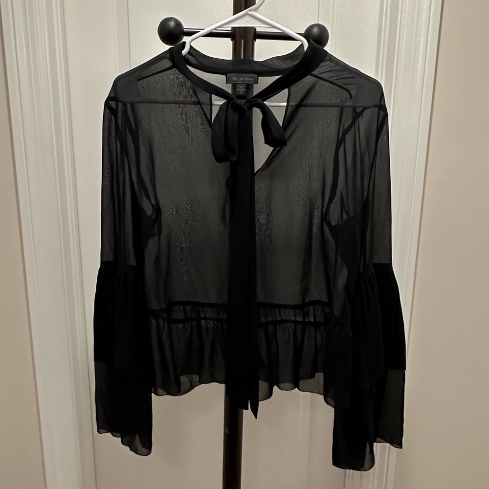 NWOT Saks Fifth Avenue Blouse